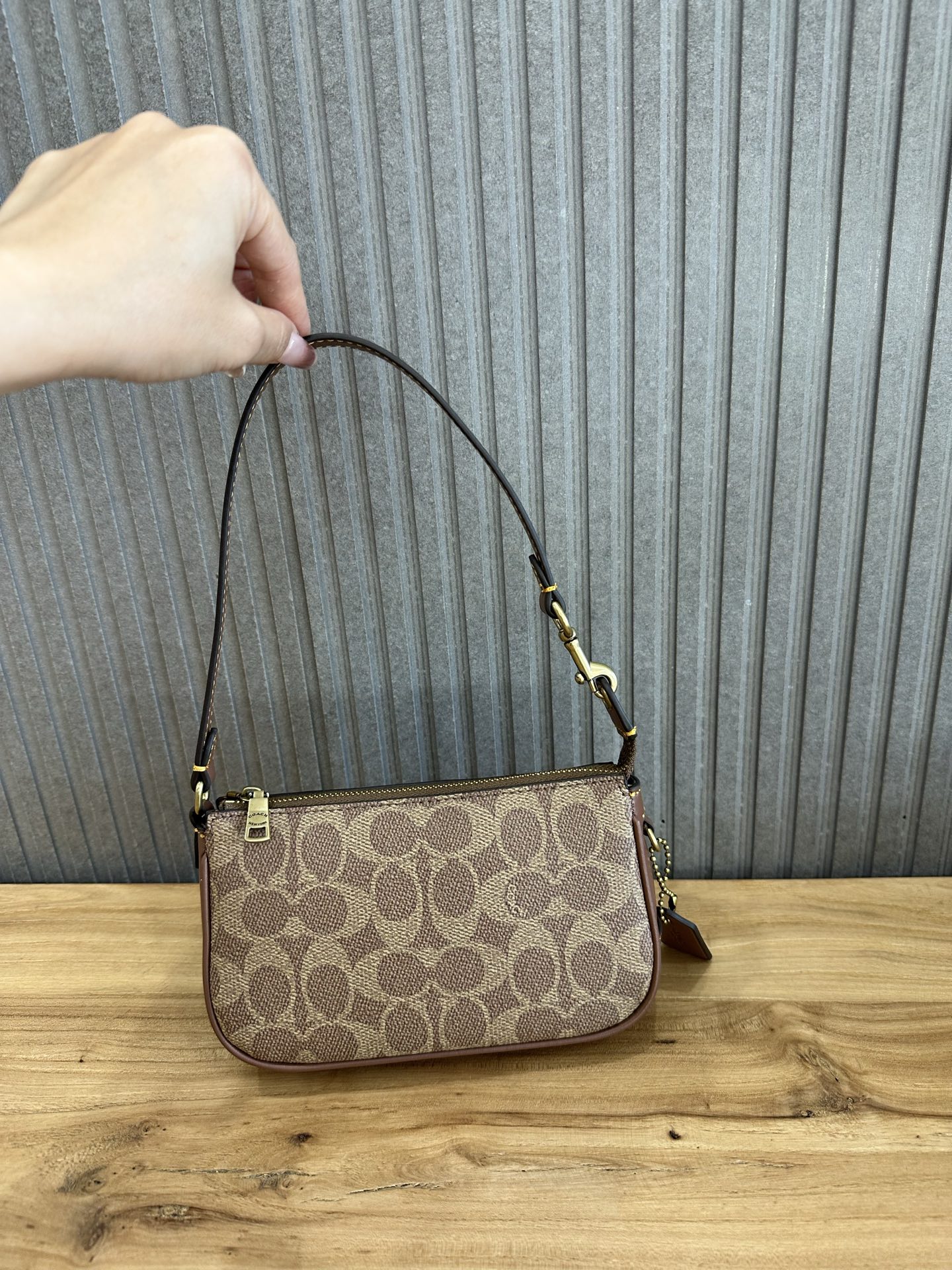 CC-027(17.5*10.5*3.5cm)
