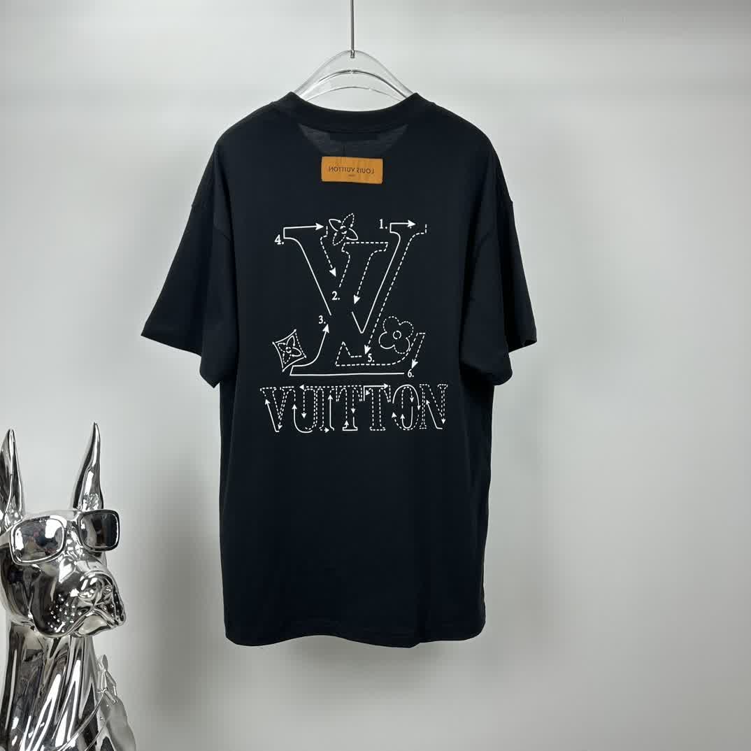 LV1046