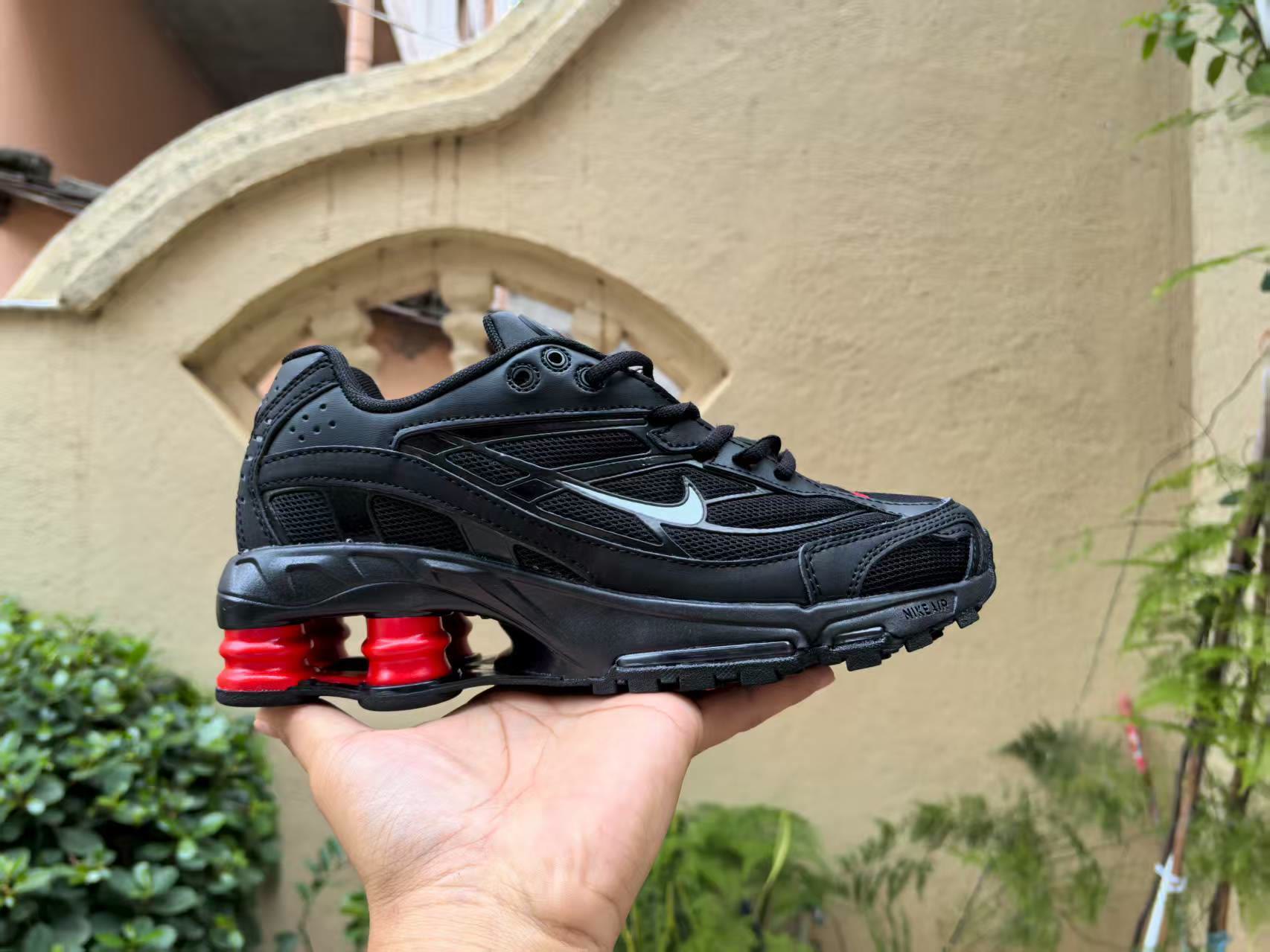 Nike Shox