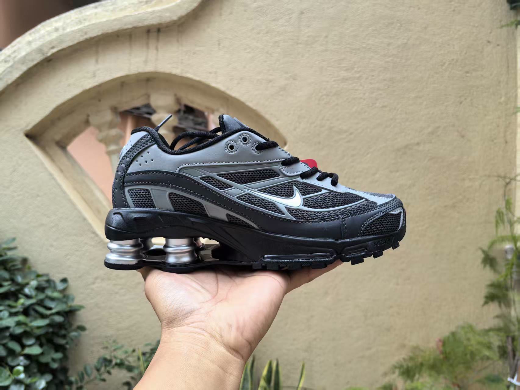 Nike Shox