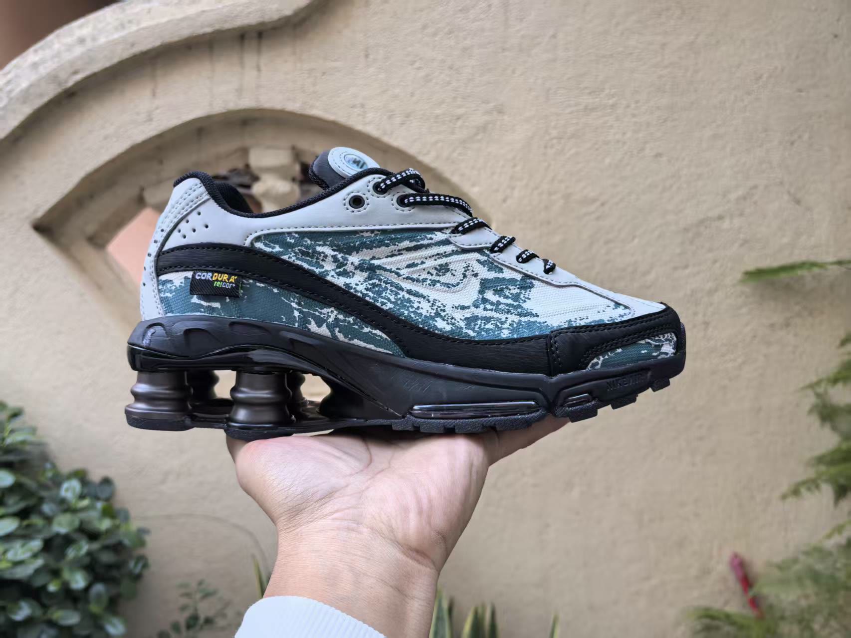Nike Shox