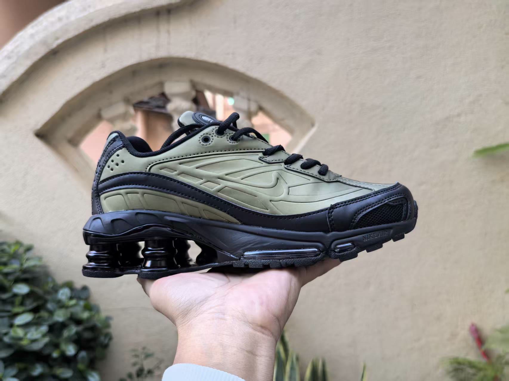 Nike Shox