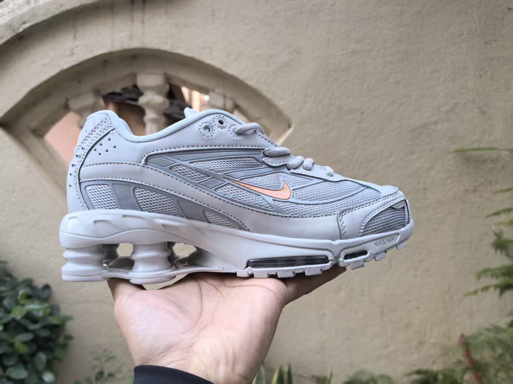 Nike Shox