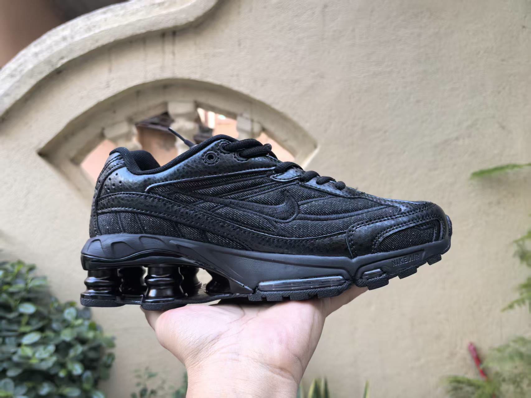 Nike Shox
