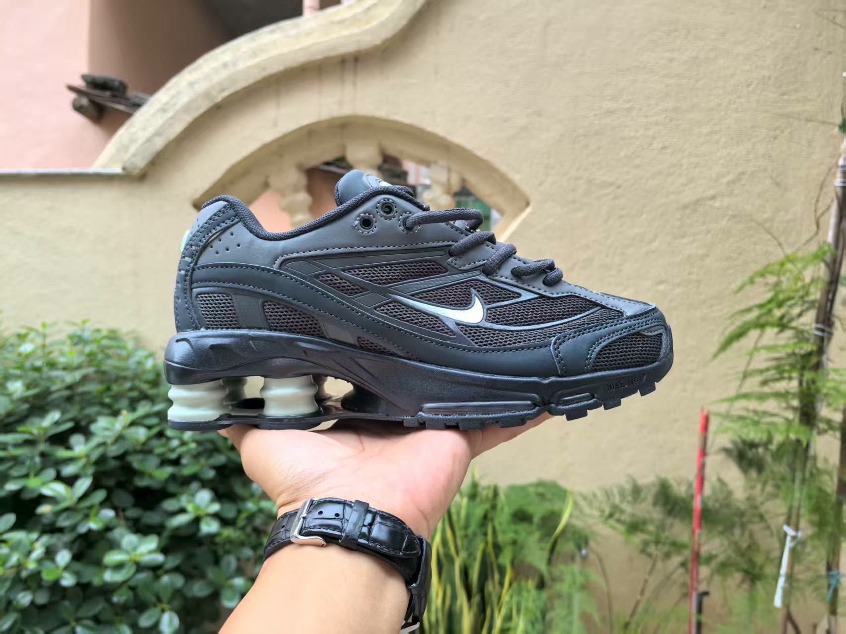 Nike Shox