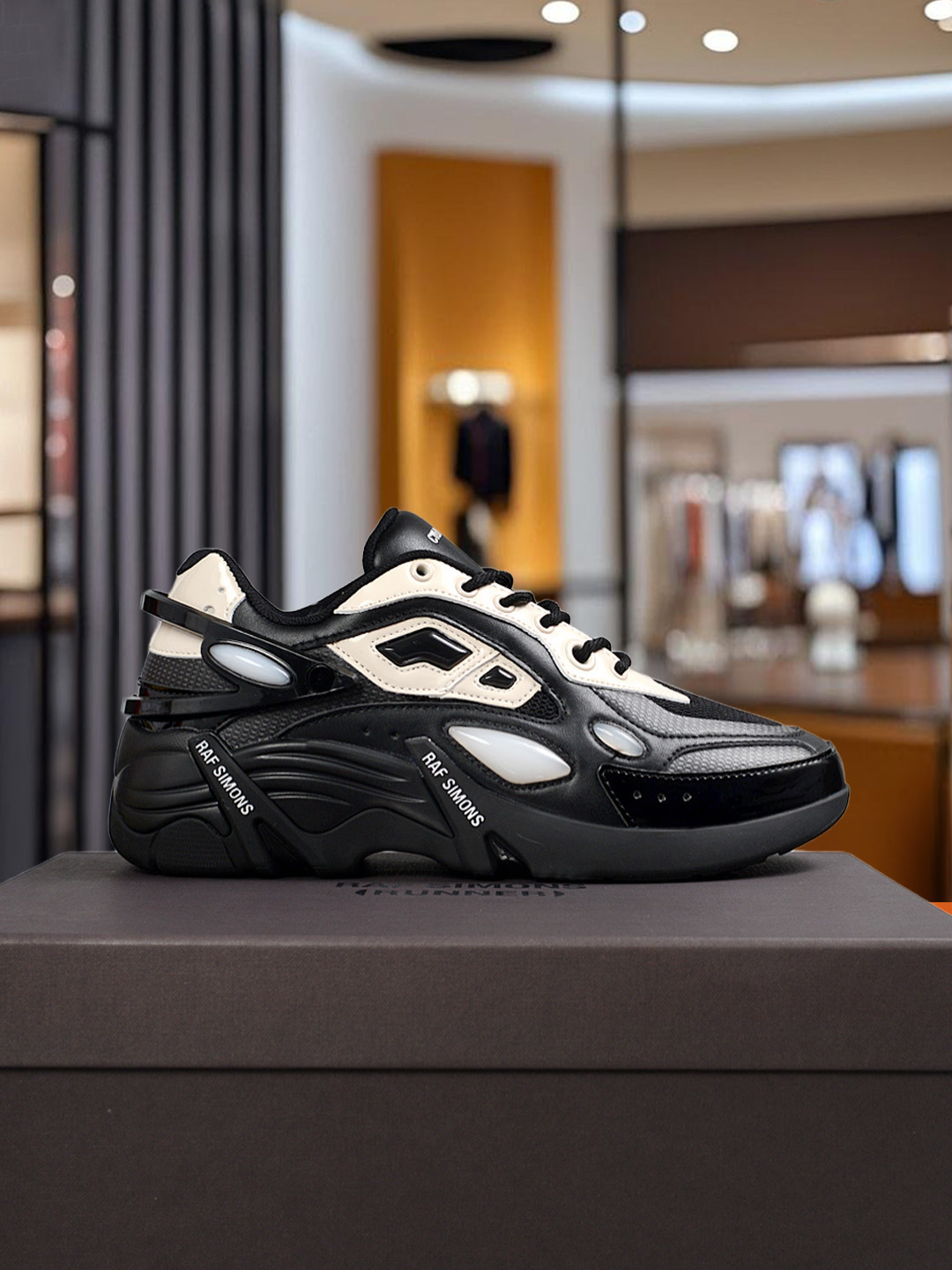 Raf Simons