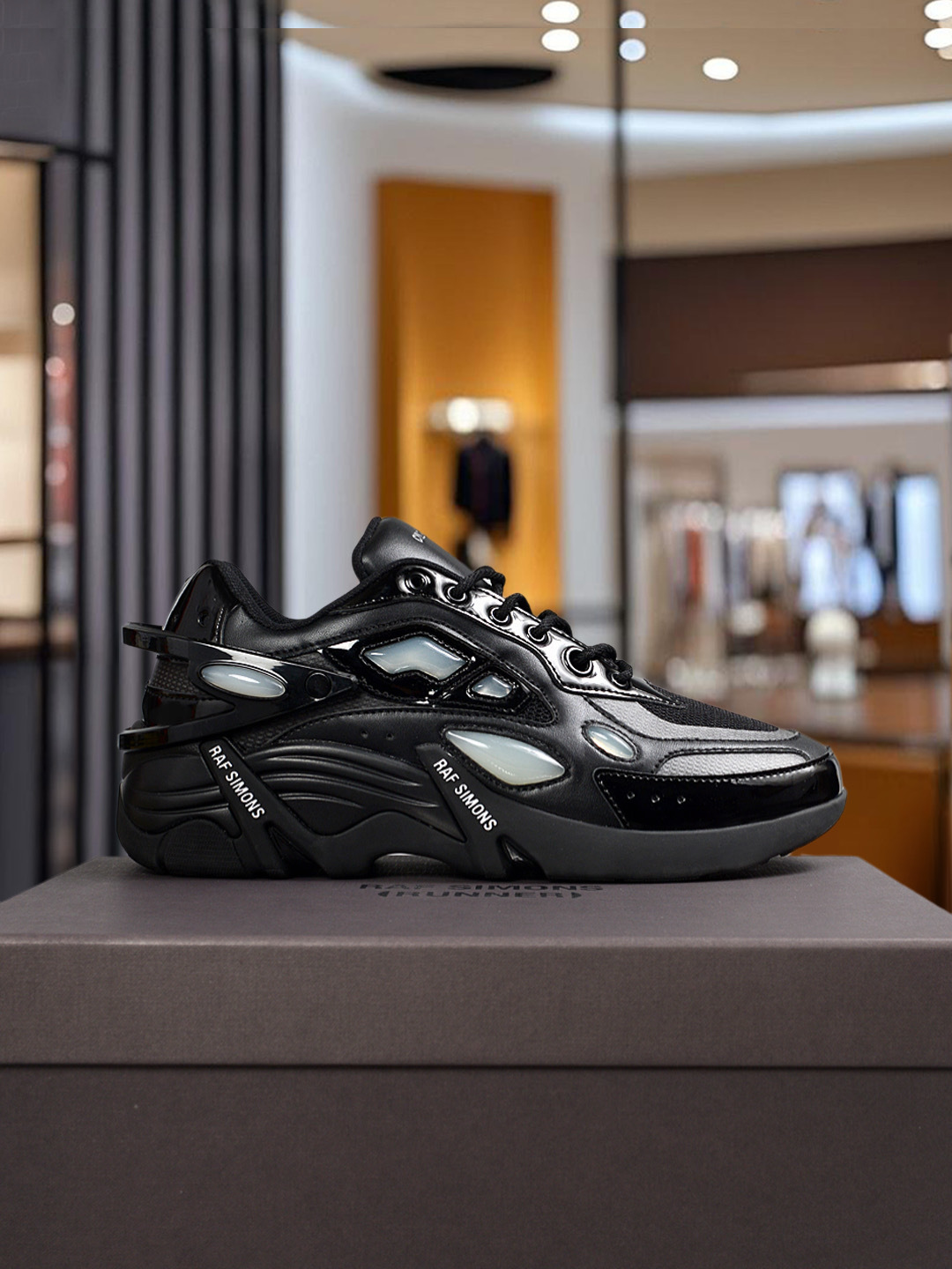 Raf Simons