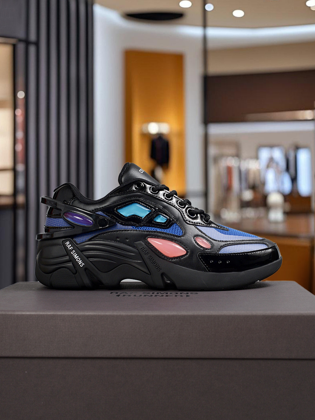 Raf Simons