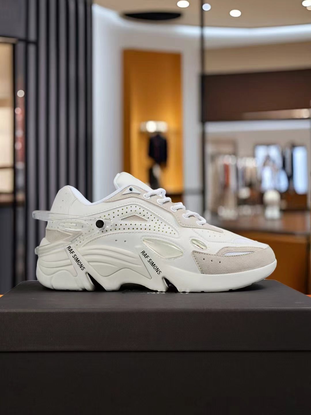  Raf Simons Cyclon 21 
