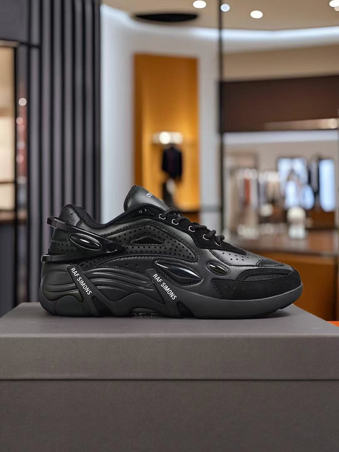 Raf Simons Cyclon 21