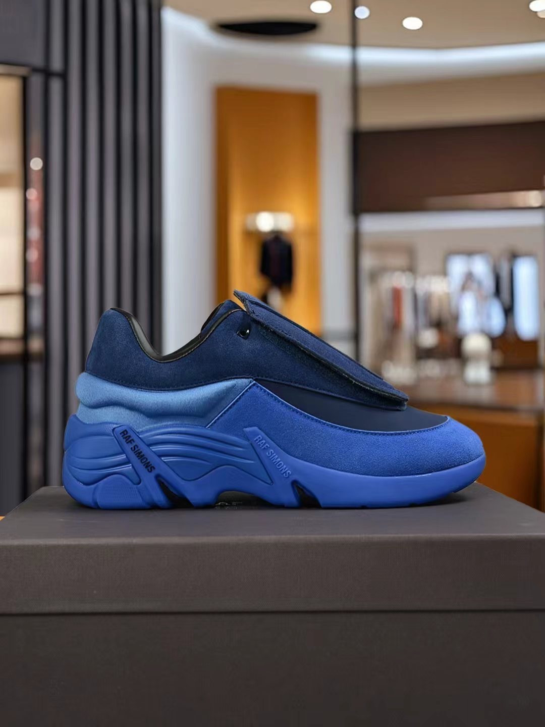 Raf Simons