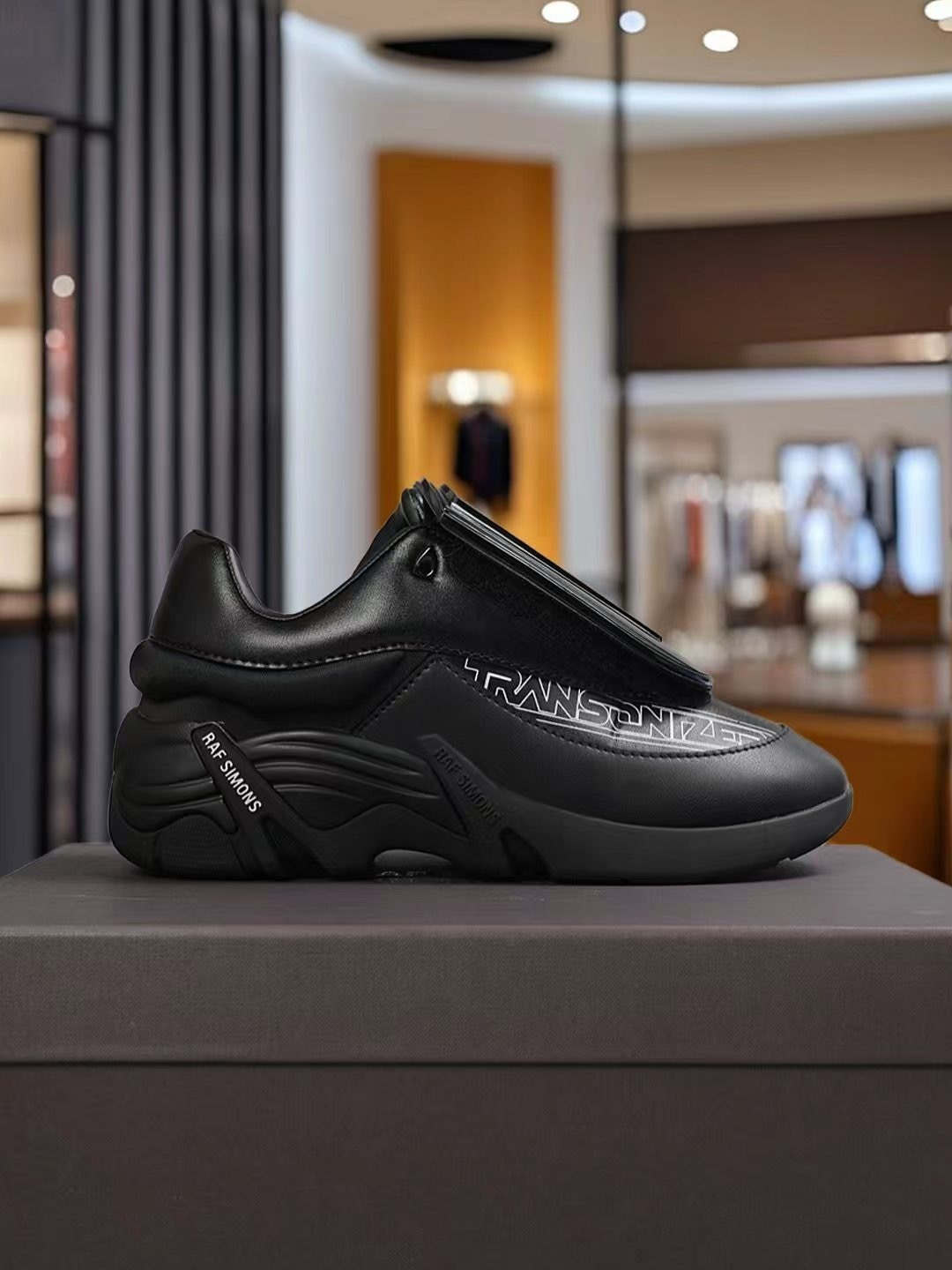 Raf Simons