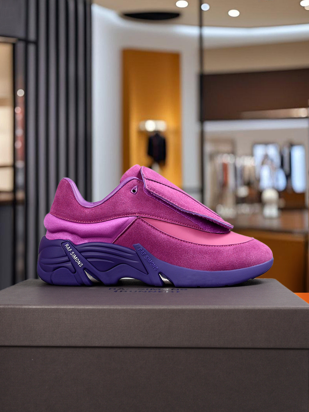 Raf Simons
