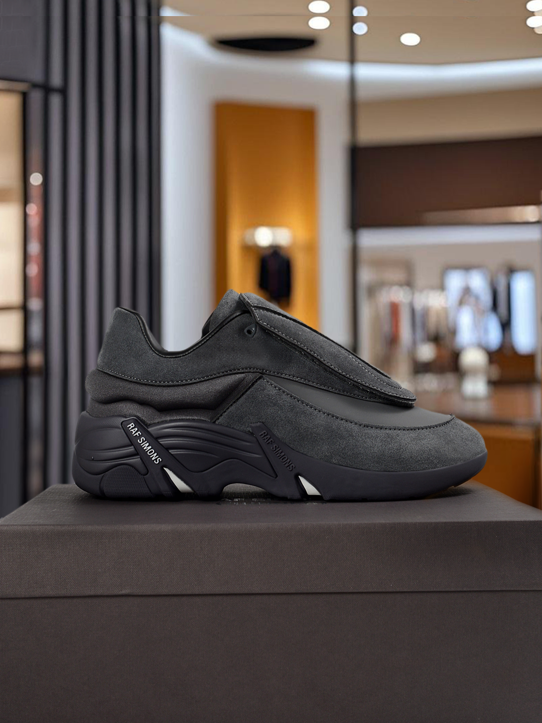 Raf Simons