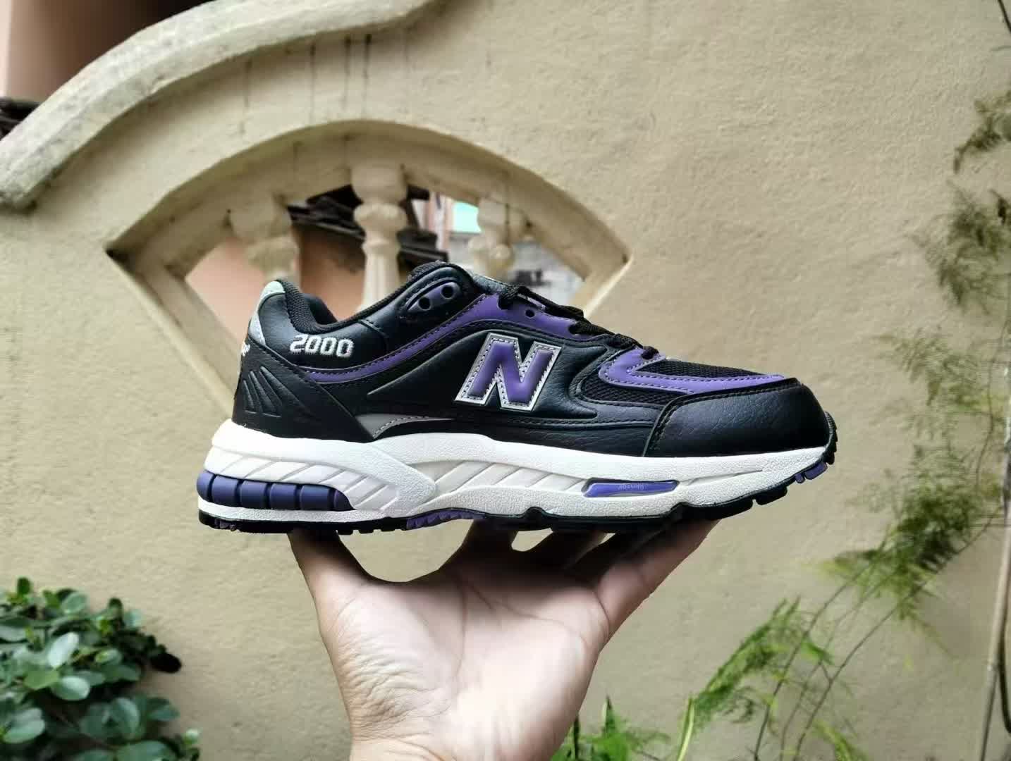 New Balance 2001
