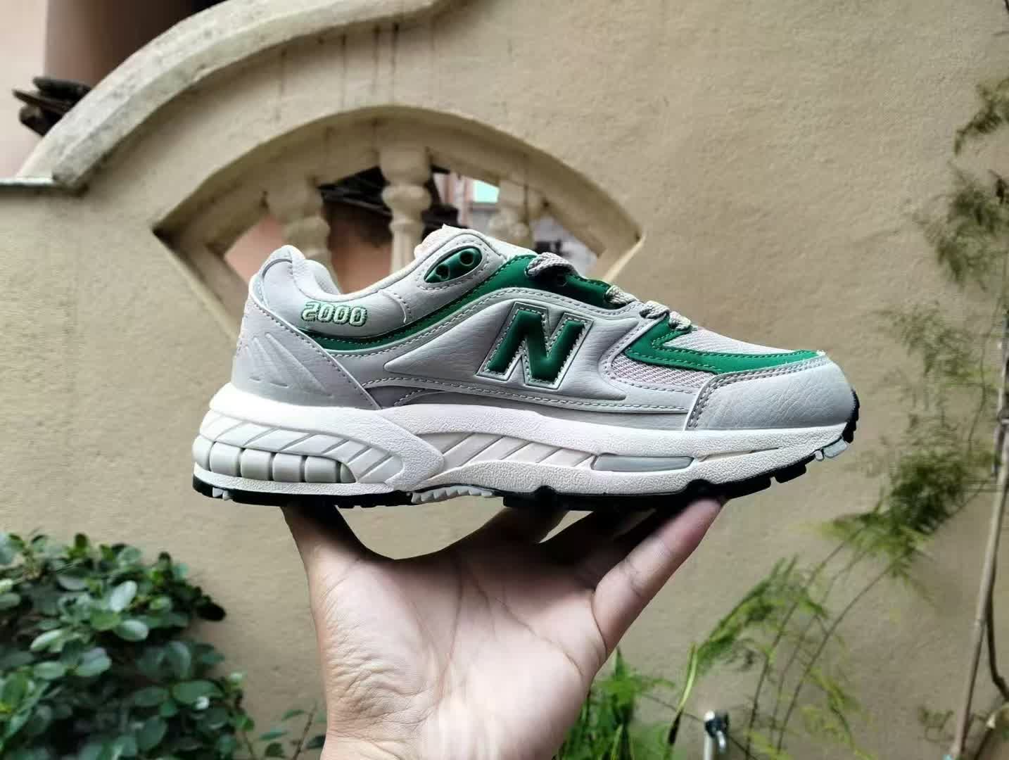 New Balance 2003