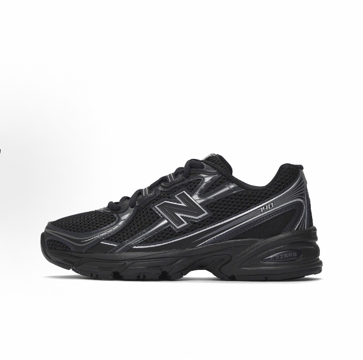 New Balance 740
