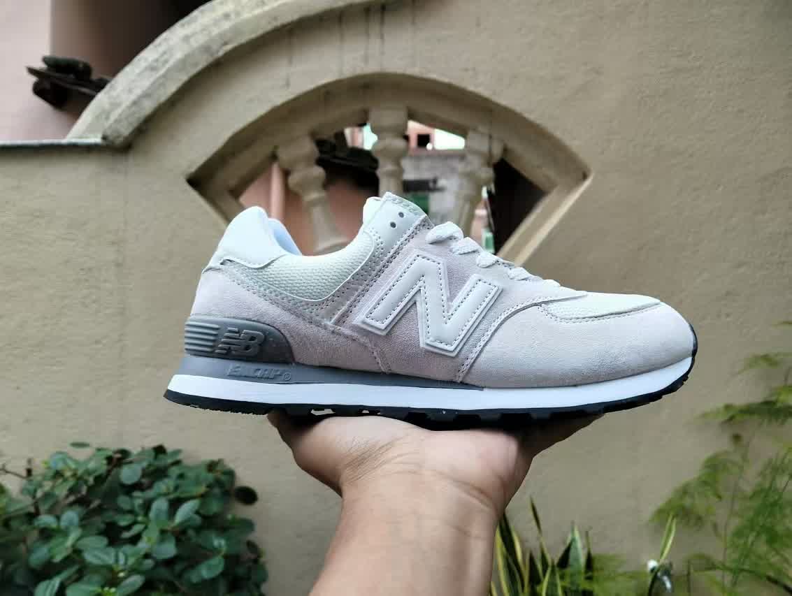 New Balance 574