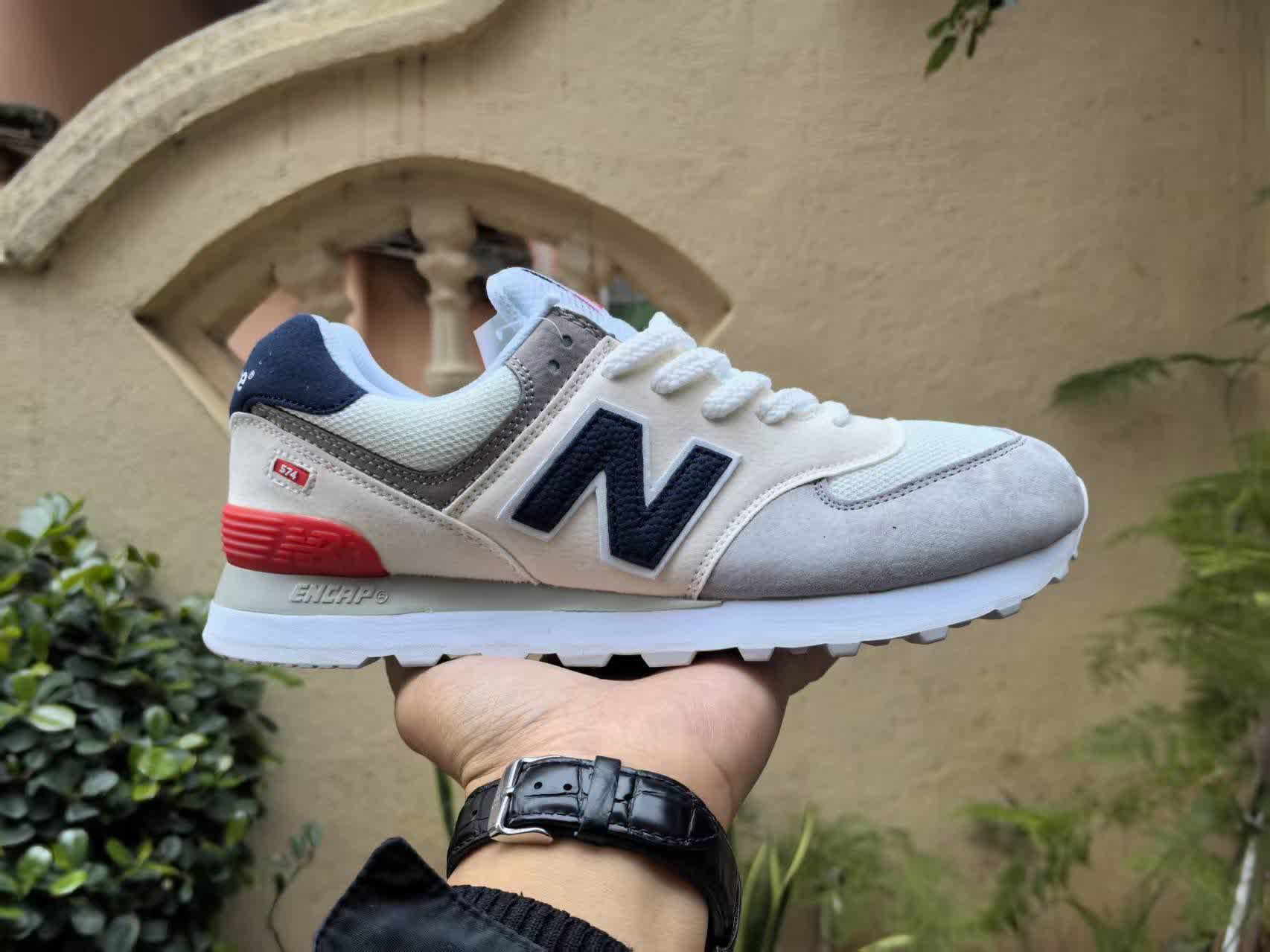 New Balance 574