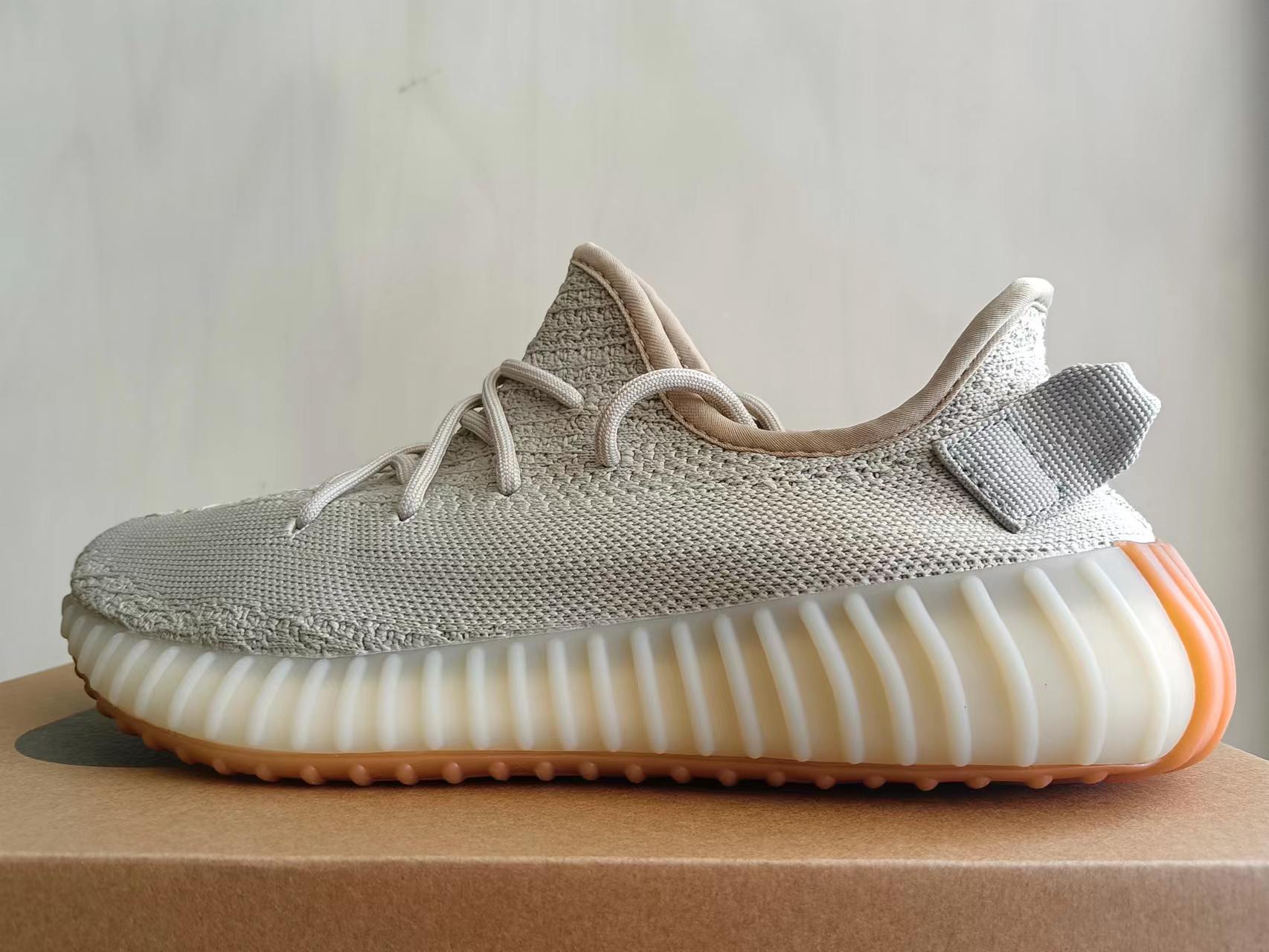 Adidas yeezy 350 v2