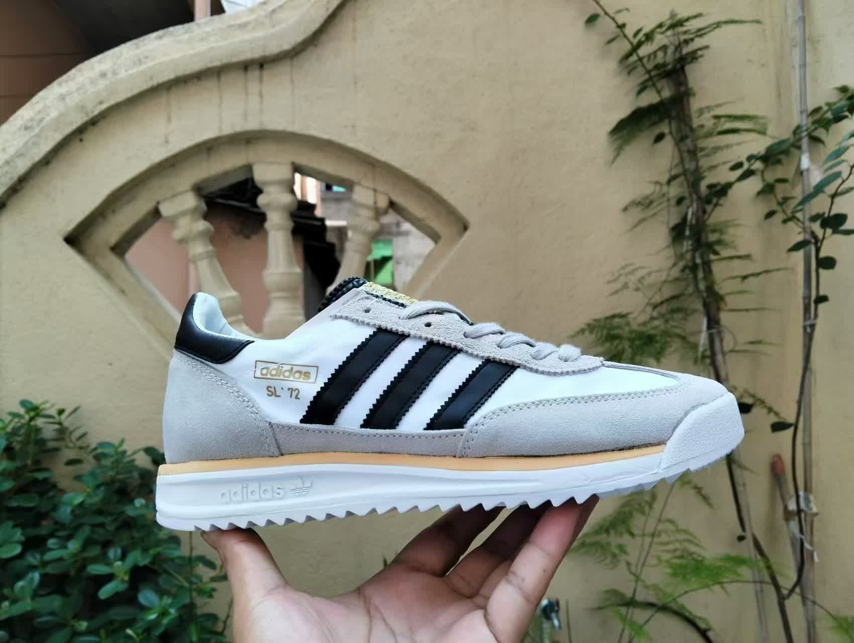 adidas Samba