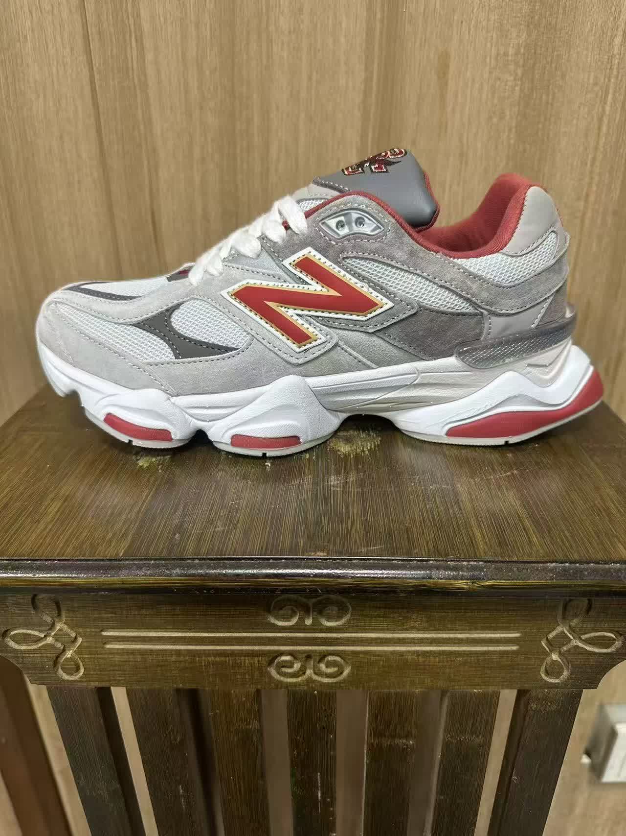 New Balance 9060