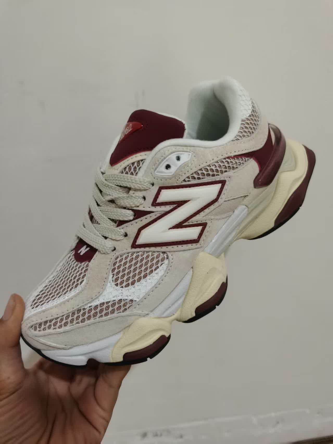 New Balance 9060