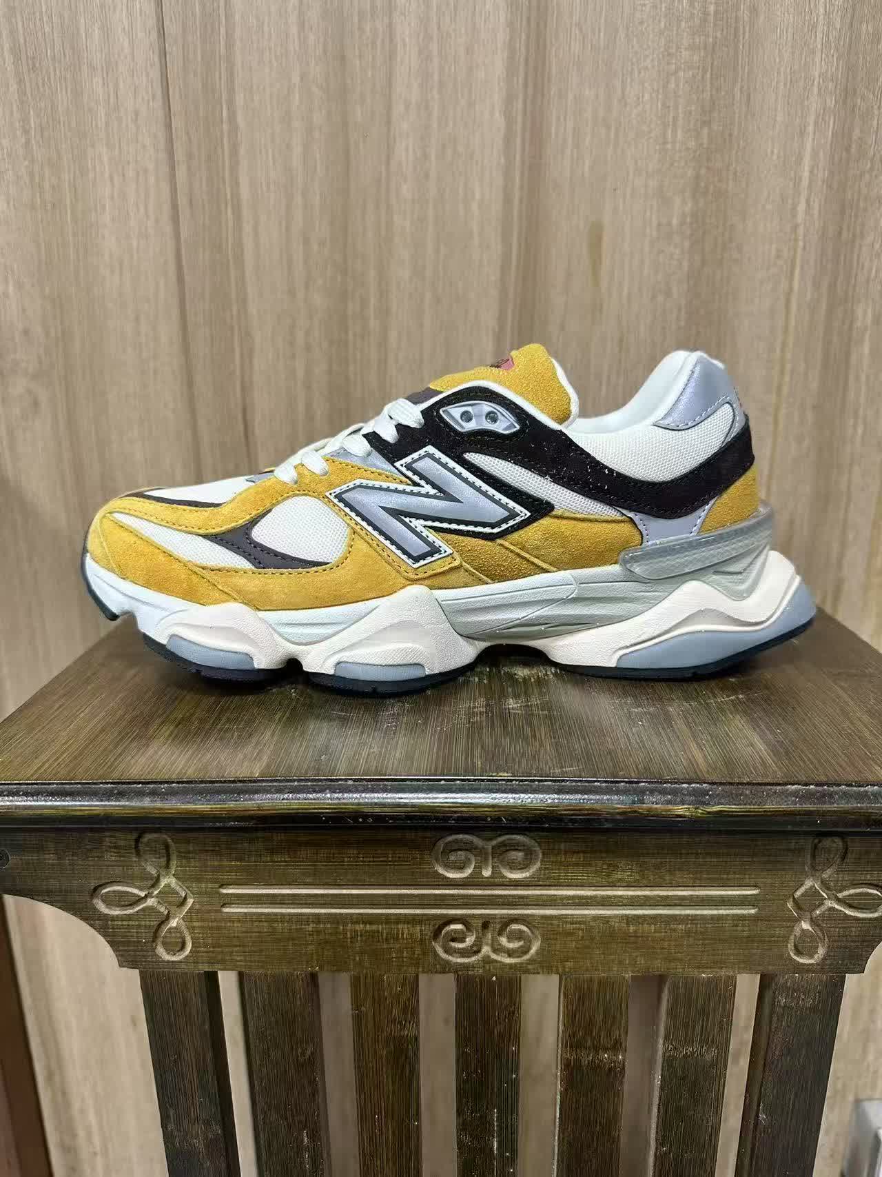 New Balance 9060