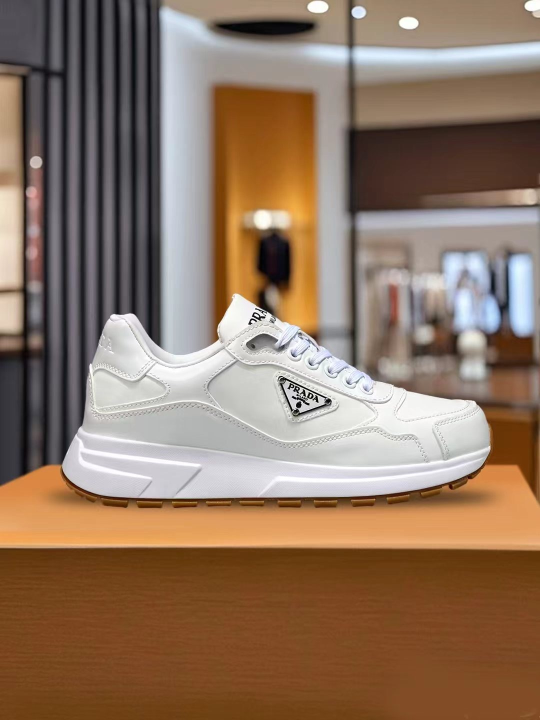 Prada Prax 01