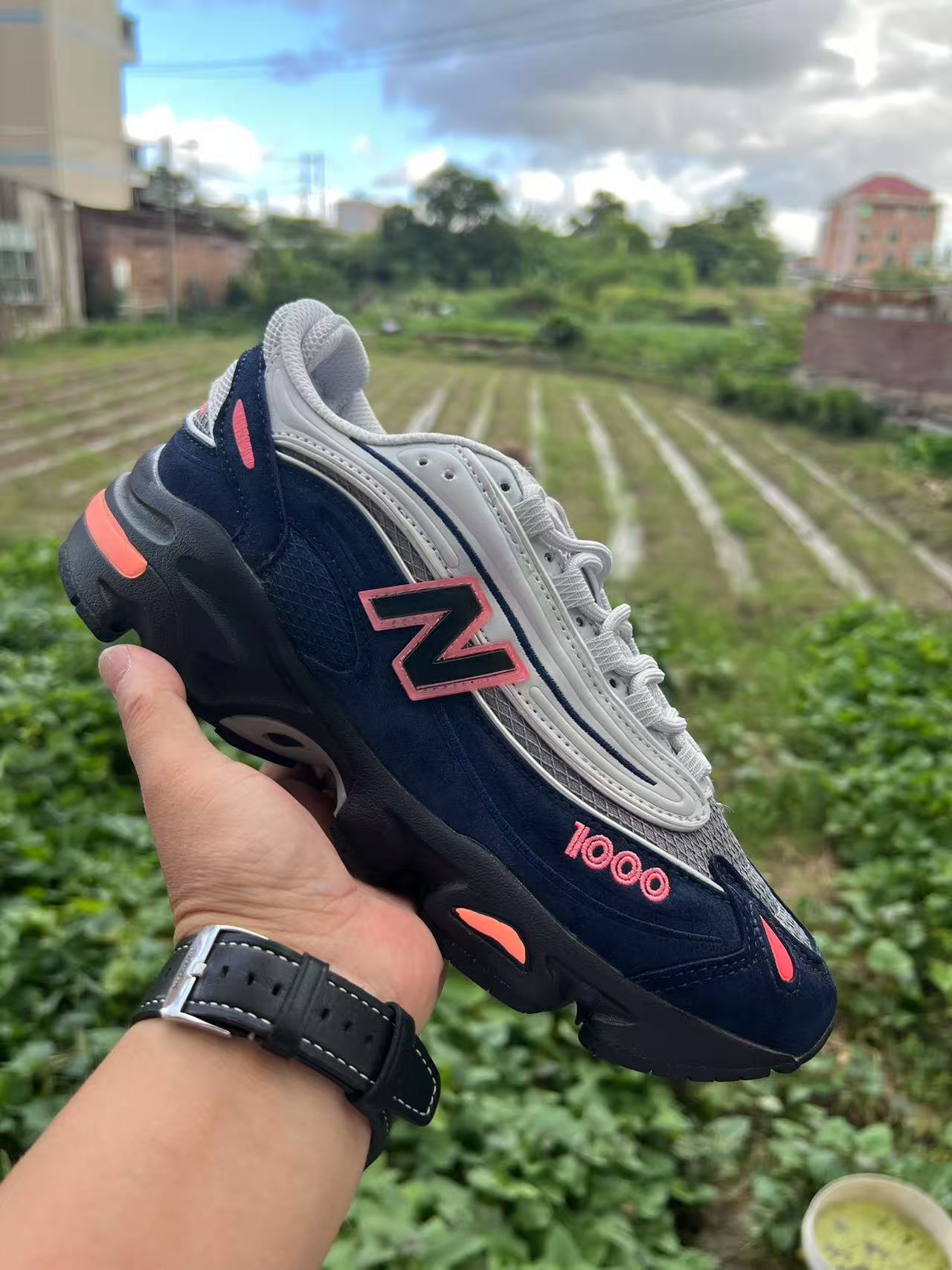 New Balance 1000