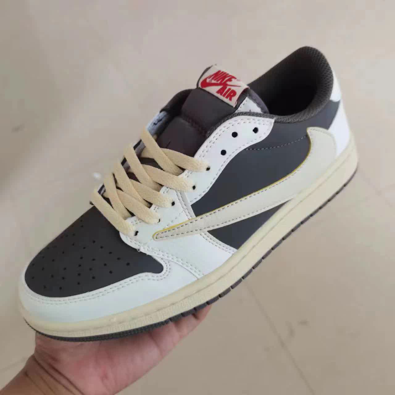 Travis Scott x Air Jordan 1 Low Golf
