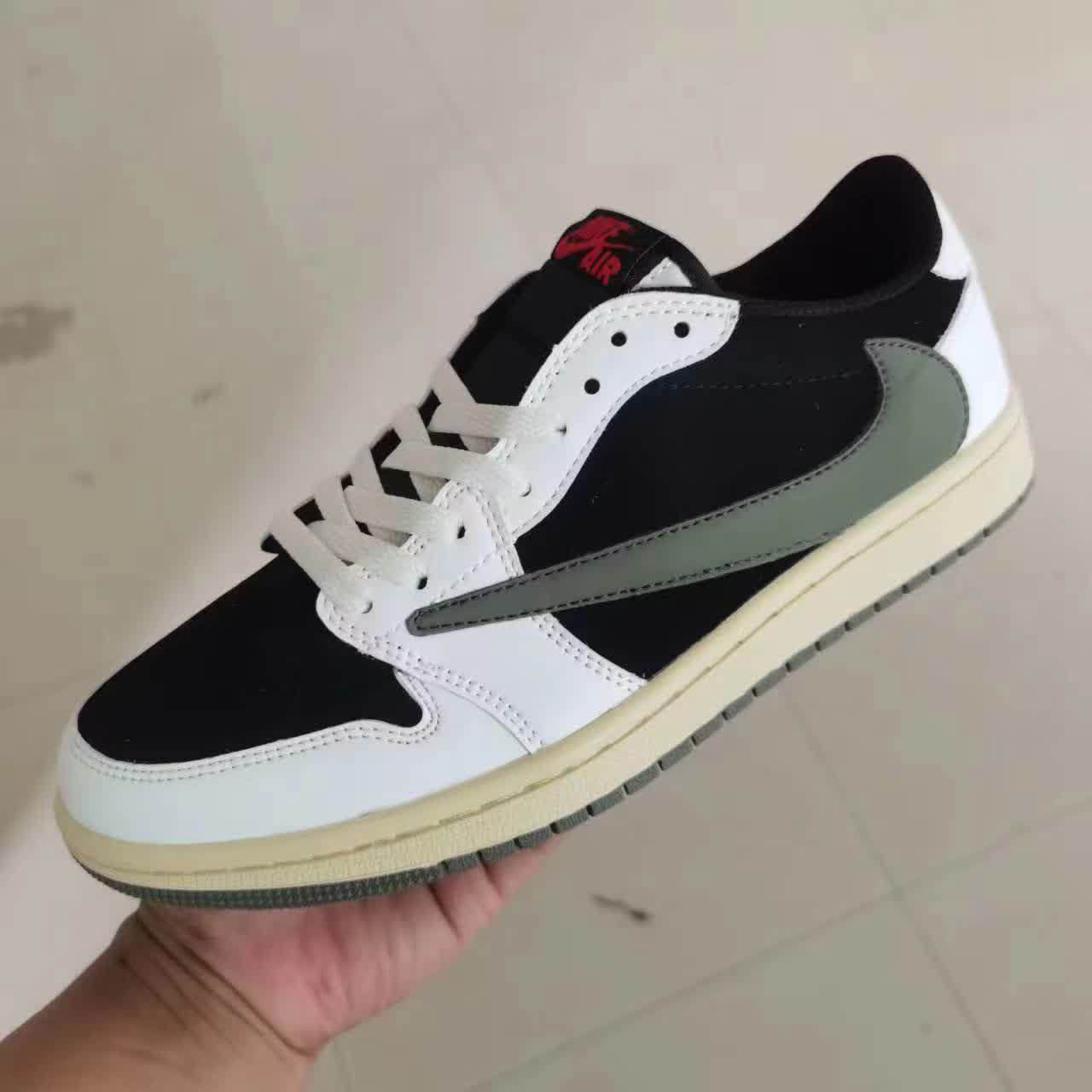 Travis Scott x Air Jordan 1 Low Golf