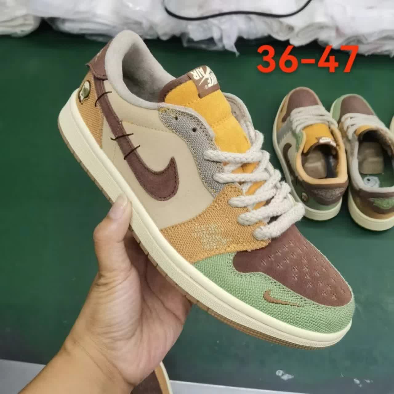 Travis Scott x Air Jordan 1 Low Golf