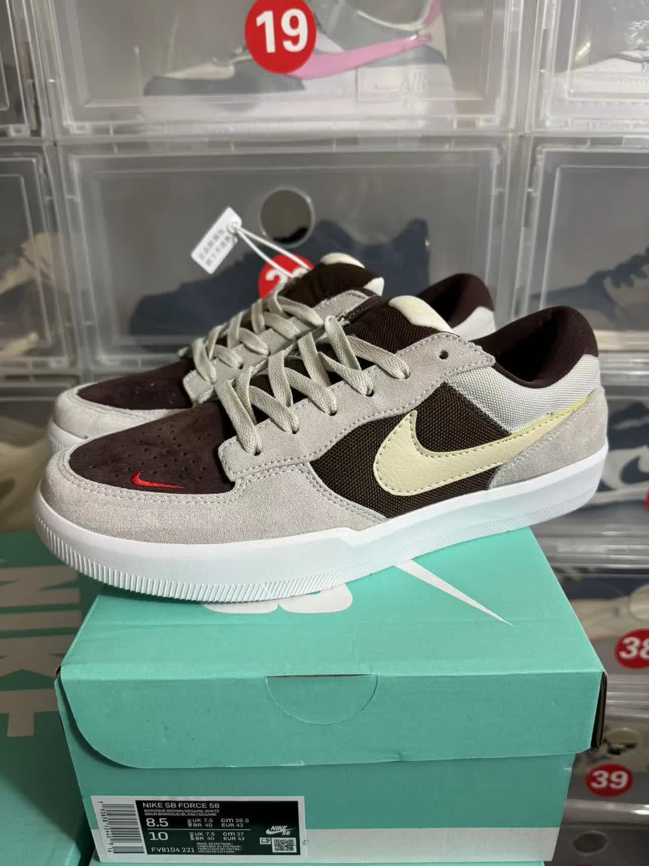 Nike SB Force 58
