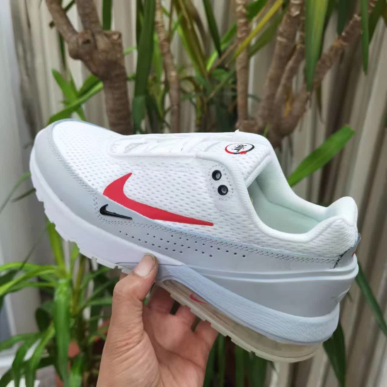 Nike Air Max Pulse