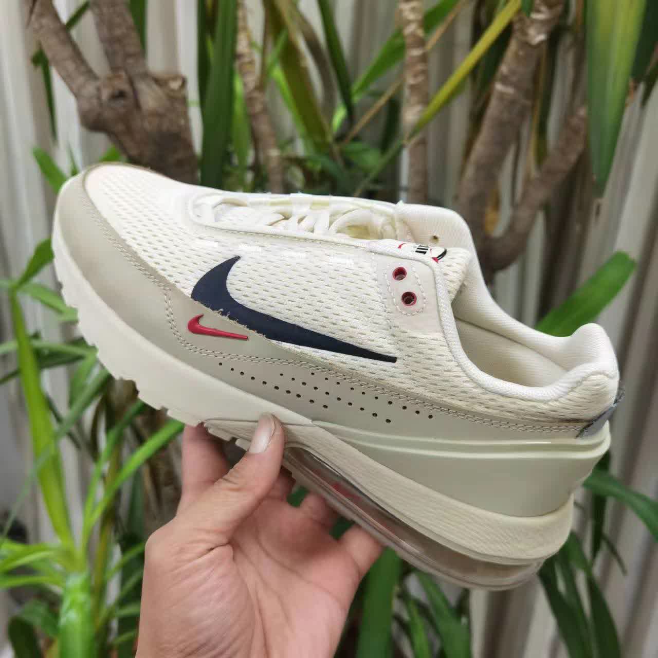 Nike Air Max Pulse