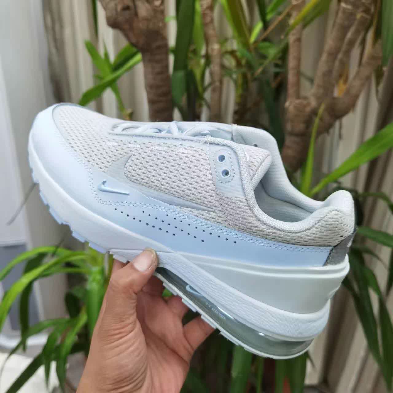Nike Air Max Pulse