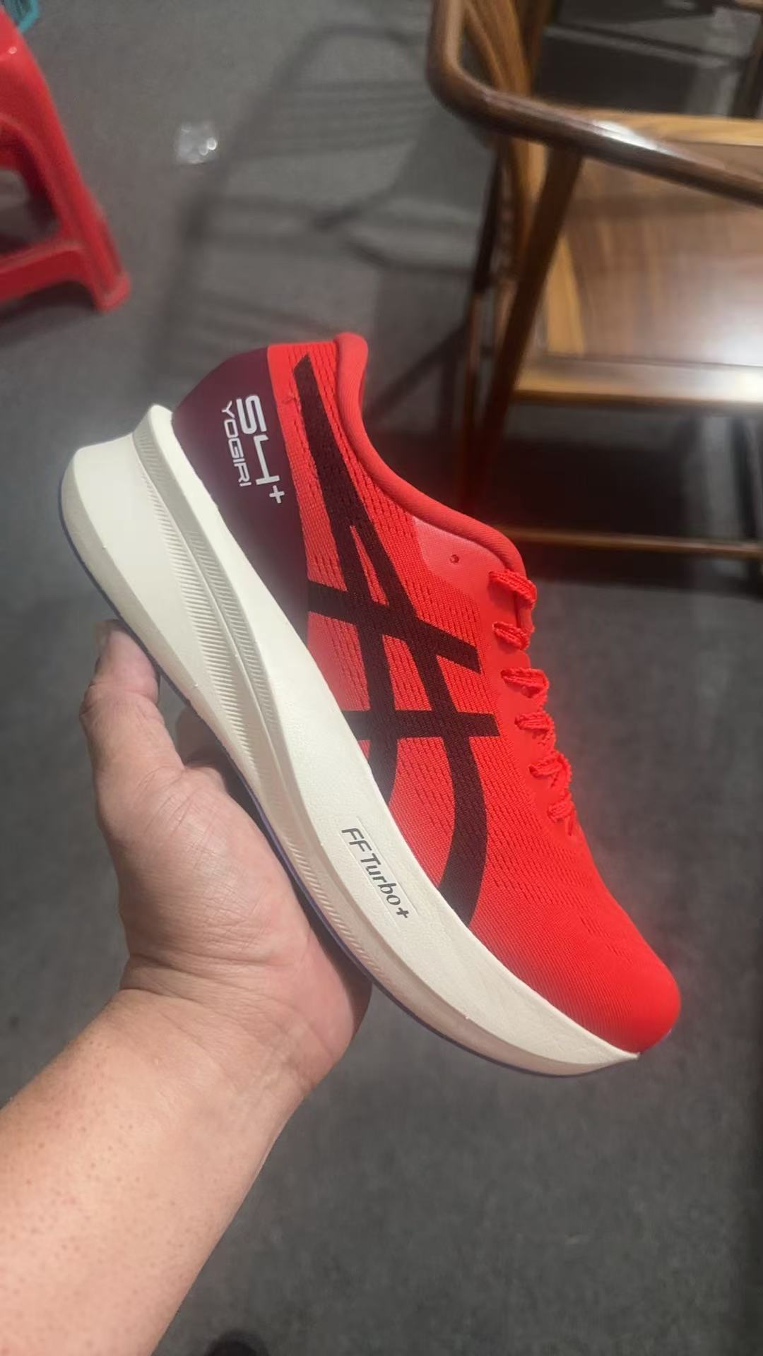 ASICS SUPERBLAST 2