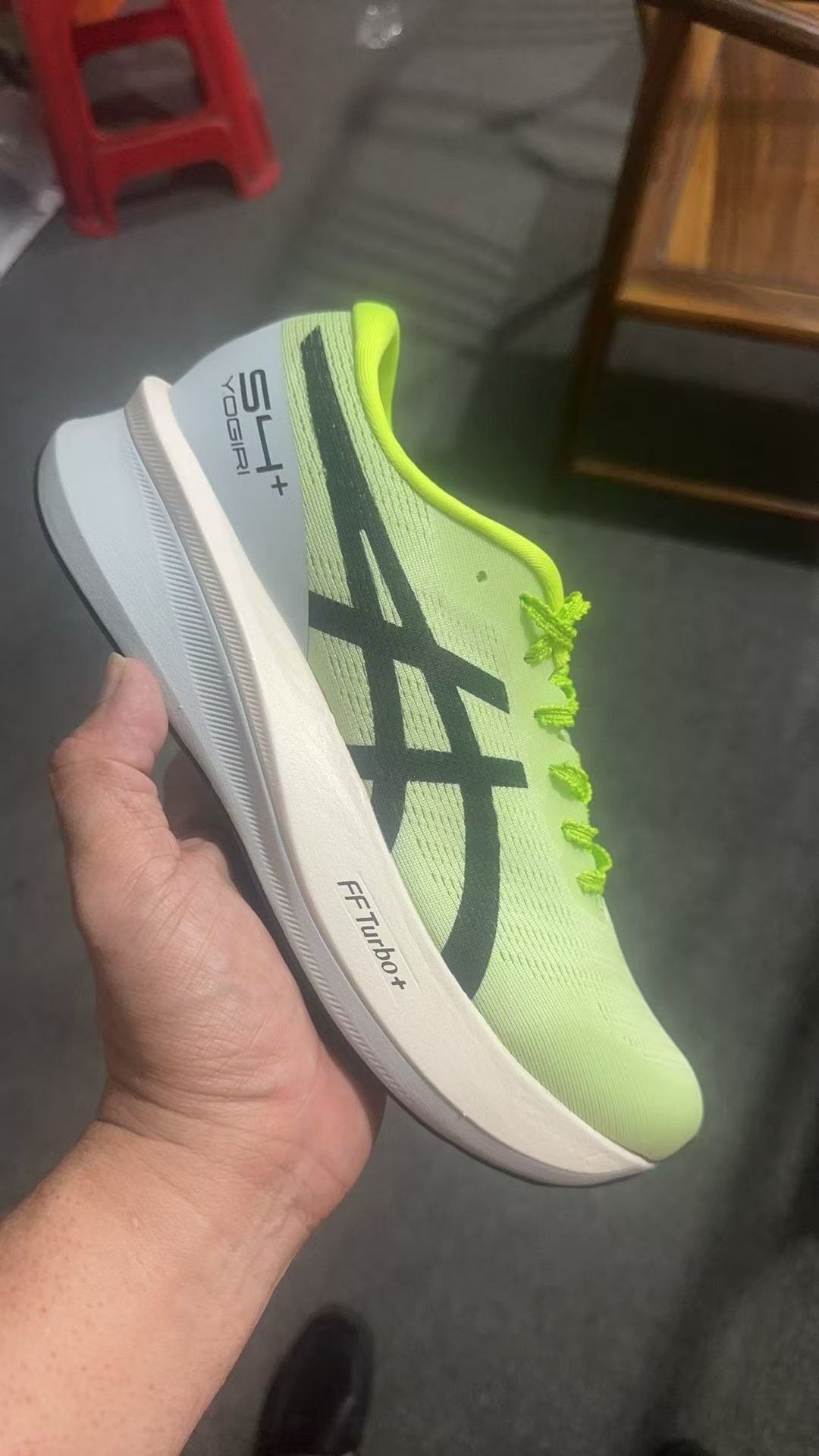 ASICS SUPERBLAST 2