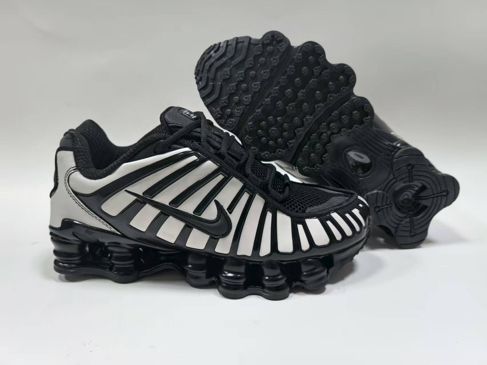 Nike Shox TL