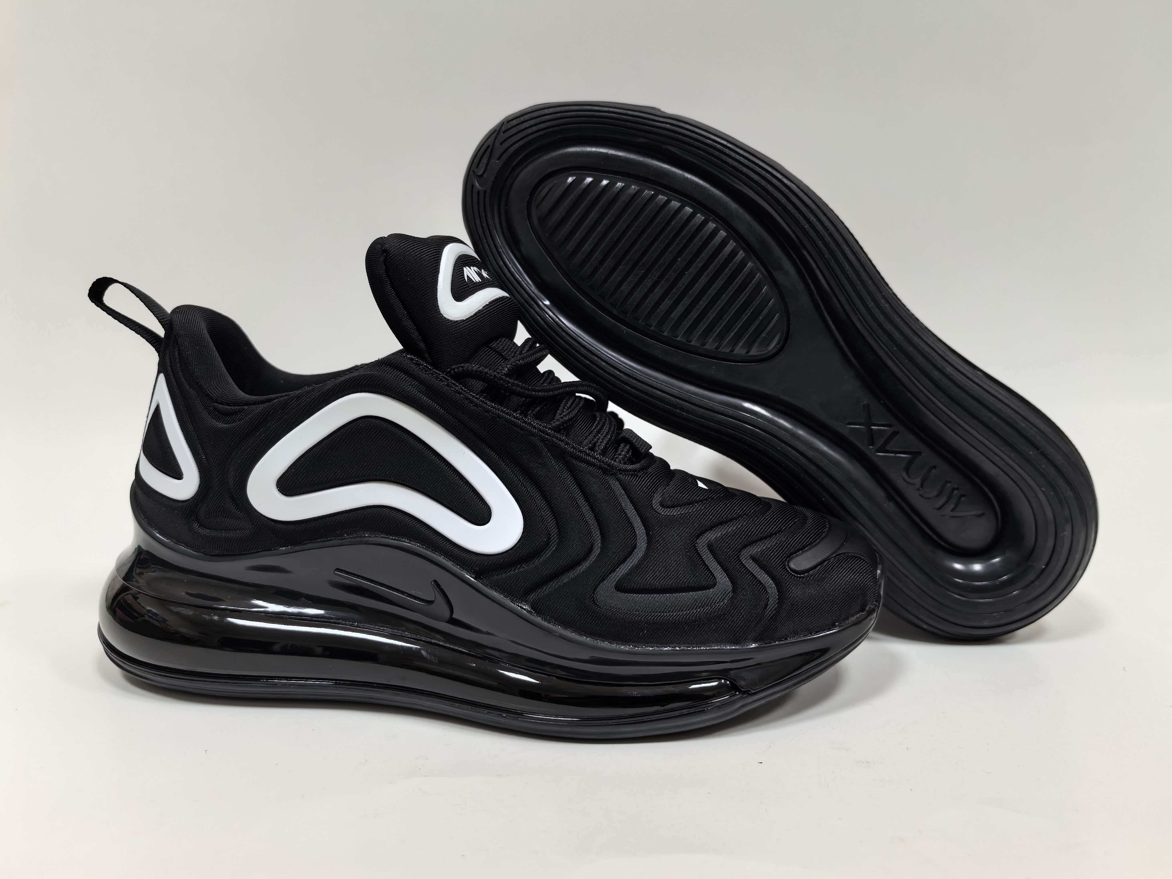 Nike Air Max 720