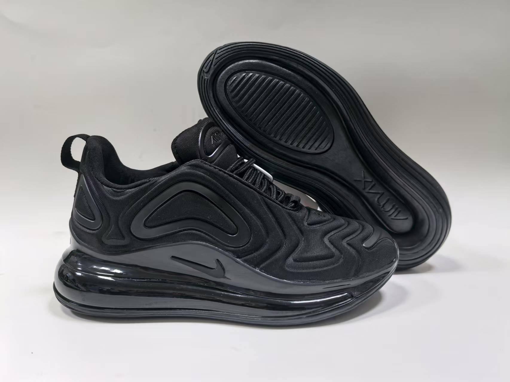 Nike Air Max 720