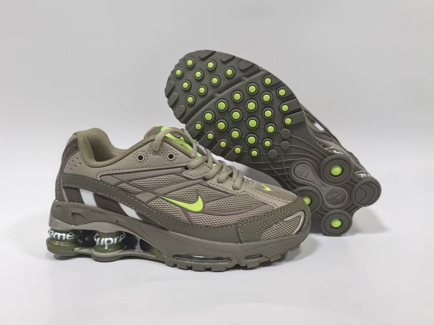 Supreme x Nike Shox Ride 2