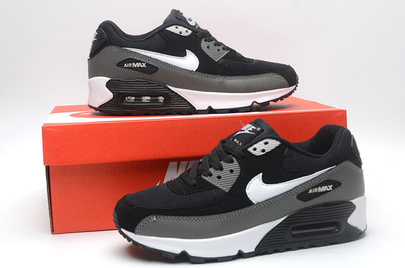 Nike.90 18