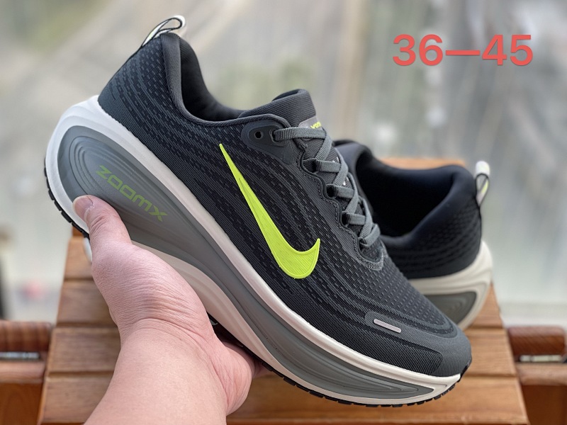 NIKE 6